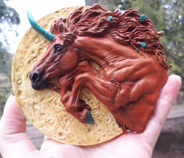 Painted medallion unicorn